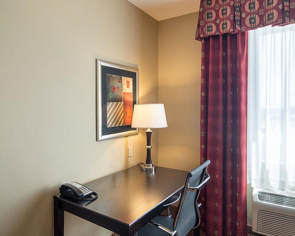 Comfort Inn & Suites Monahans I-20 Ngoại thất bức ảnh